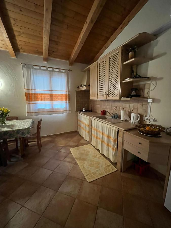 Casa Nel Borgo Di San Pantaleo Villa Kültér fotó